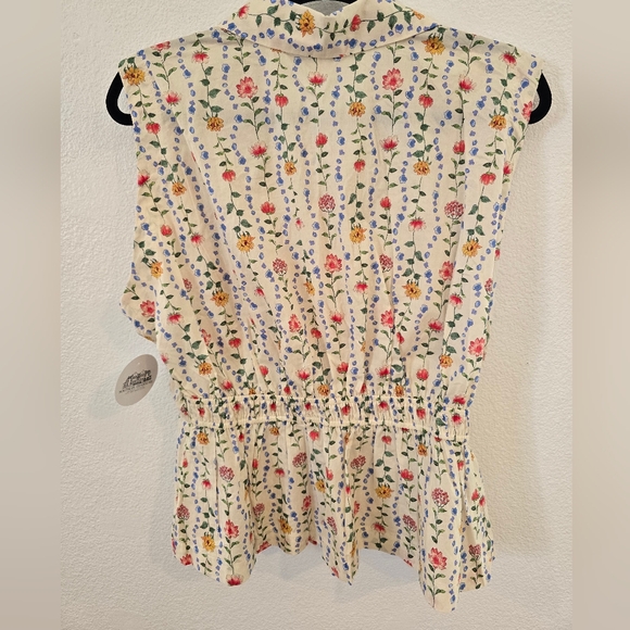 &Merci NWT Floral Button Down Pleated Waist Peplum Top Size Large - Picture 11 of 11